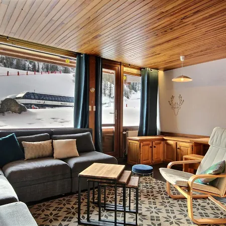 Apartment 4 Pers, Terrasse, Au Pied Des Pistes A Plagne Centre, Acces Direct Front De Neige. - Fr-1-455-215 *